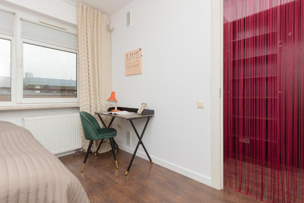 Blonia Wilanowskie Apartment Warsaw By Noclegi Renters Luaran gambar
